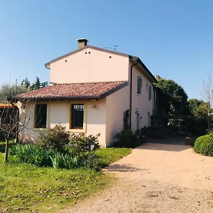 Casa vacanze Una Casa di Campagna Dossobuono