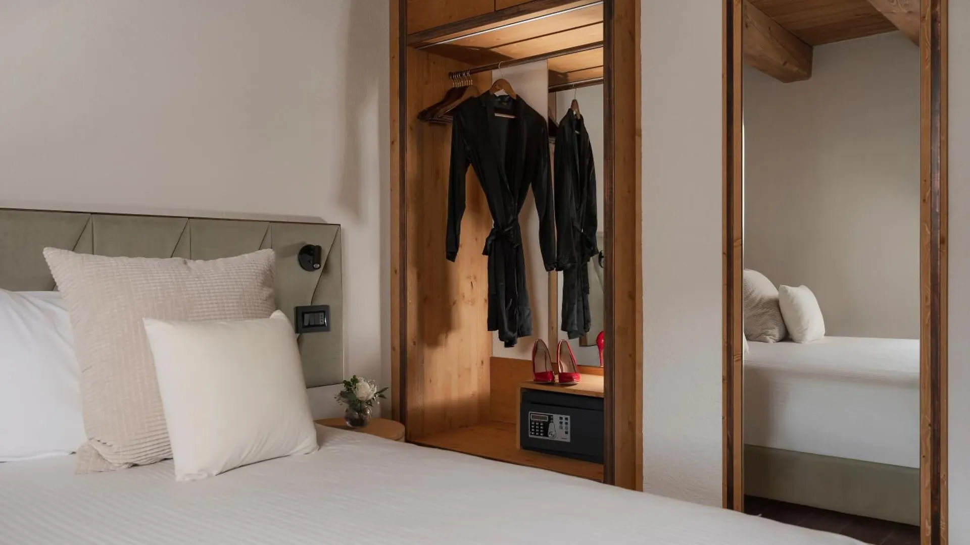 Hotel Monastero Sant'Alberico Relais Balze 4*,